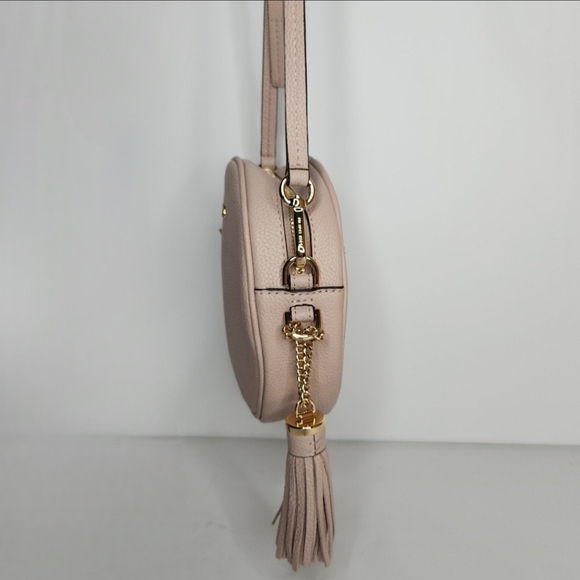 Michael Kors Pebbled Leather Canteen Crossbody Purse Blush Light Pink Gold Round - Picture 5 of 12